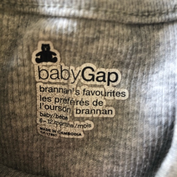 GAP Onesie for Baby. - Picture 3 of 3